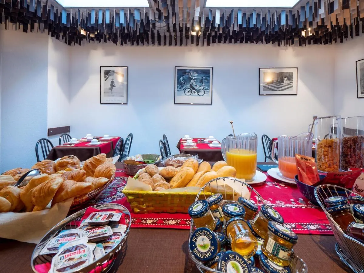Hotel De Bonlieu Annecy 3*,