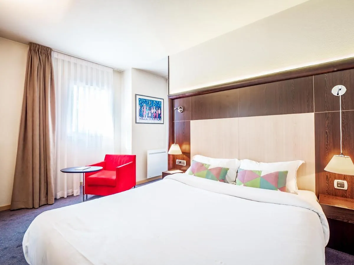 ***  Hotel De Bonlieu Annecy Francia